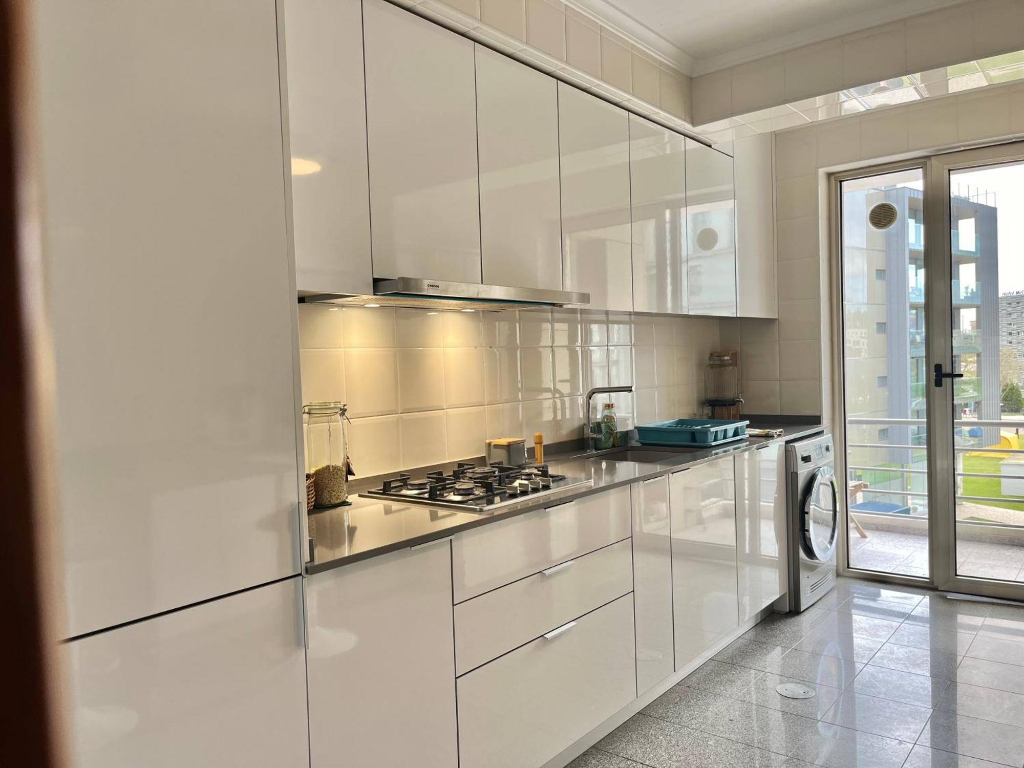 Garden View Premium Apartment Авиеро Екстериор снимка